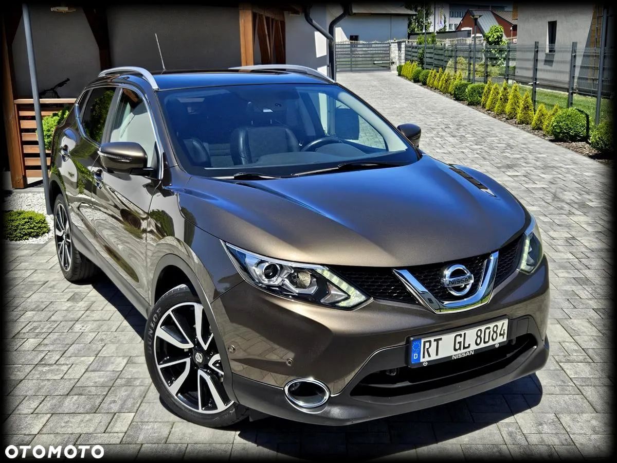 Nissan Qashqai 1.6 DIG-T 360 - 1