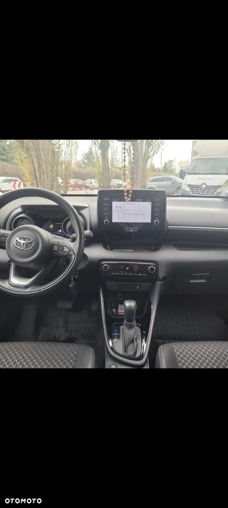 Toyota Yaris - 9