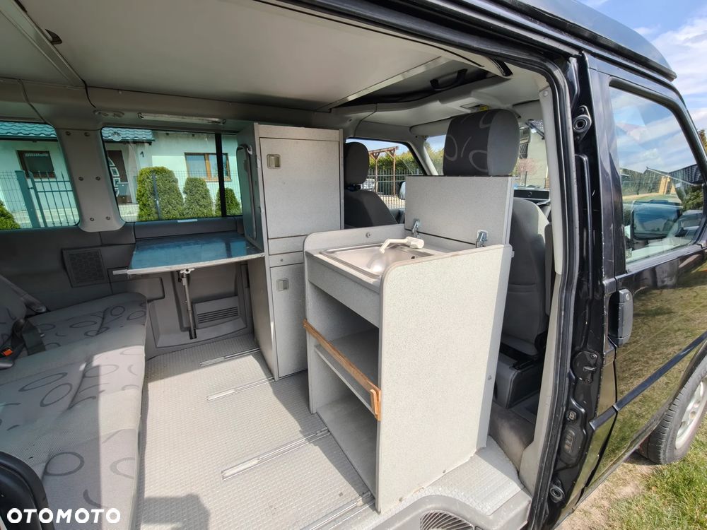 Volkswagen Multivan - 3