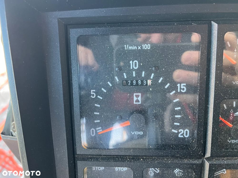 Claas Dominator 88 SL MAXI - 16