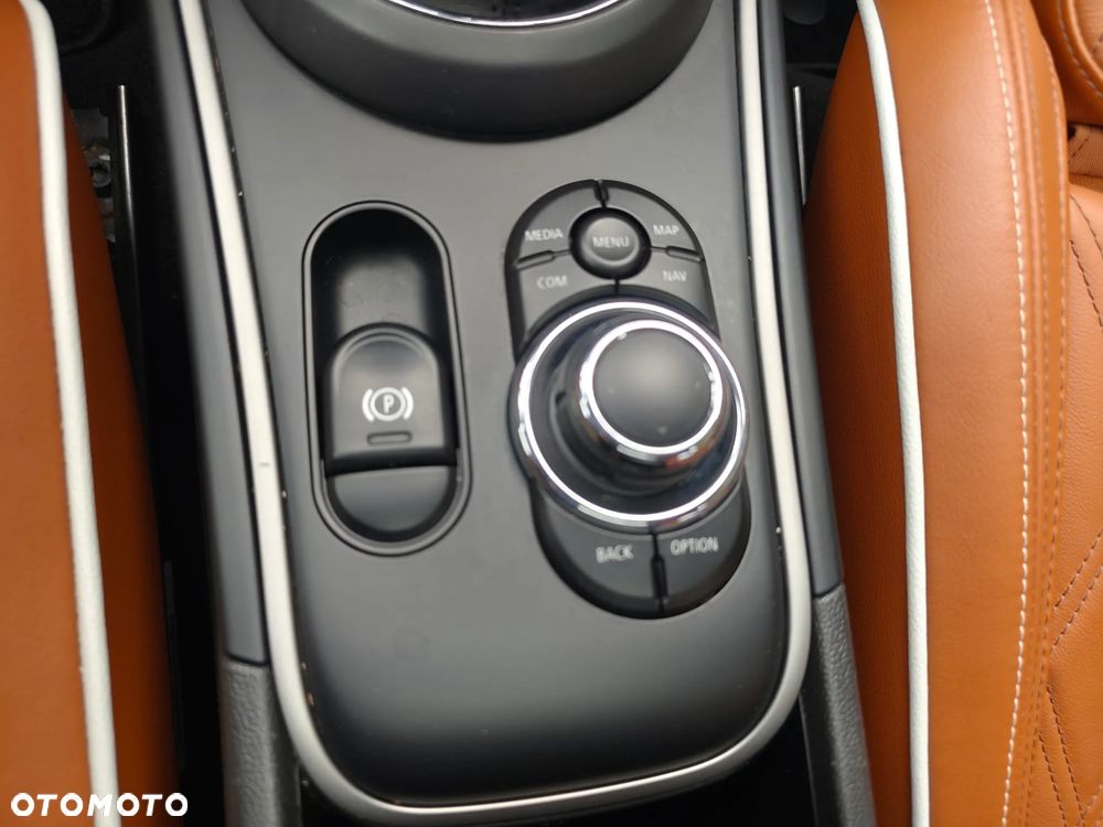 MINI Countryman Cooper S E All4 - 16