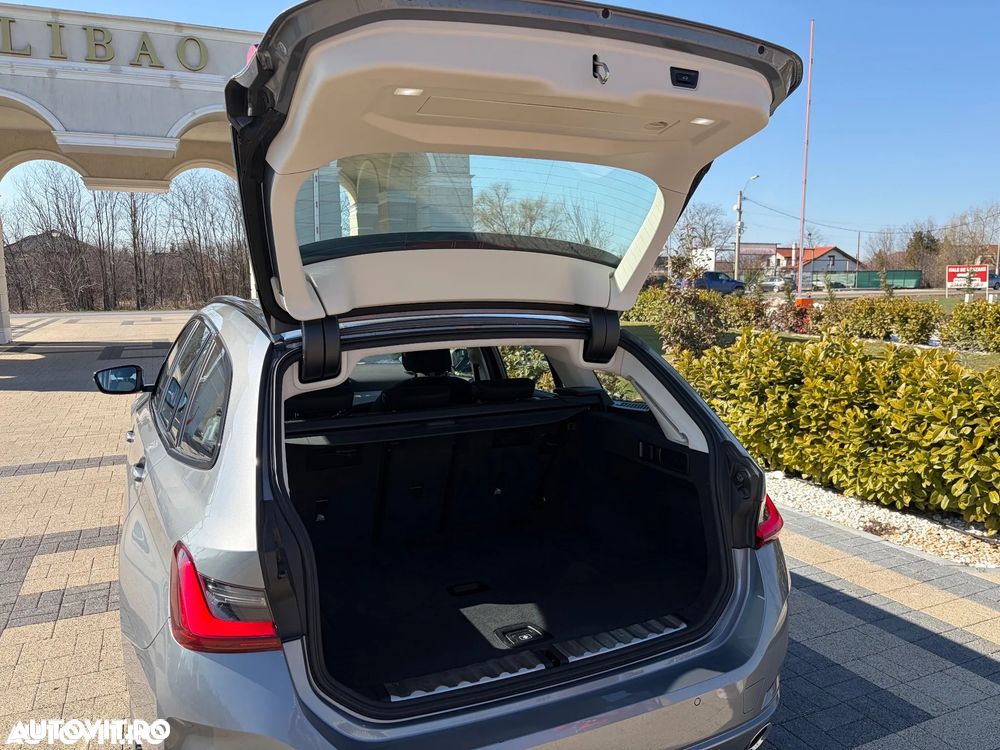 BMW Seria 3 320d AT MHEV - 9