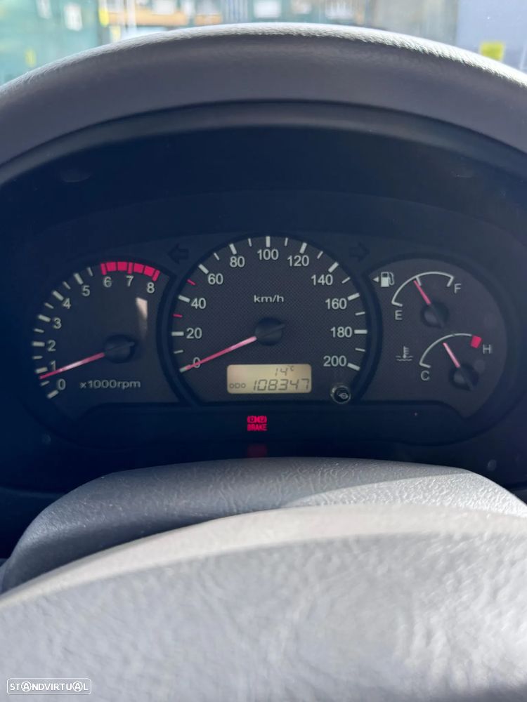 Hyundai Accent 1.3 GLS - 2