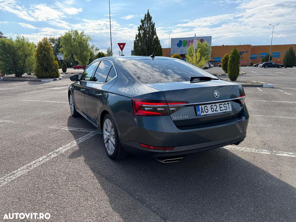 Skoda Superb 2.0 TSI 4X4 DSG Laurin & Klement - 6