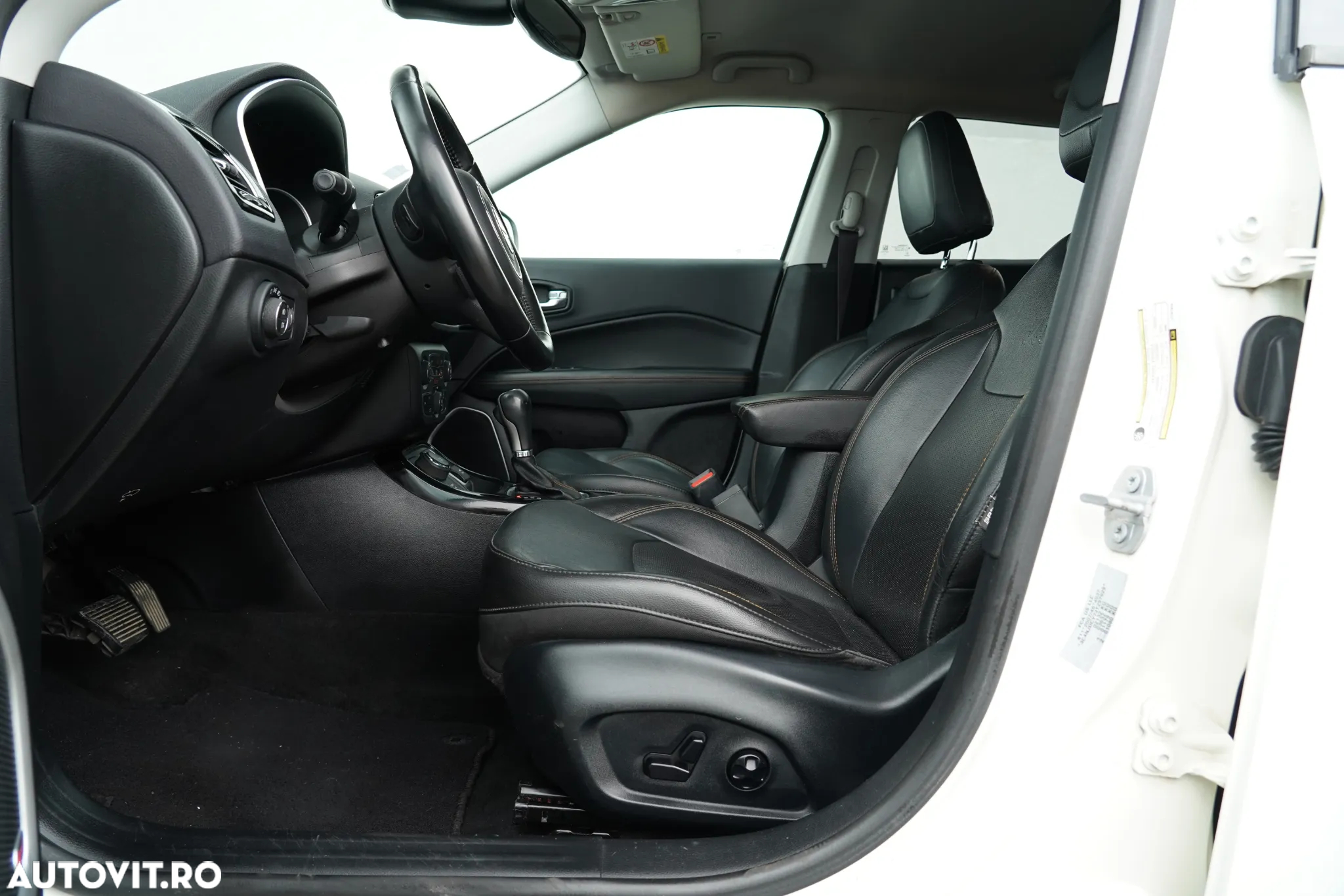 Jeep Compass 2.0 M-Jet 4x4 AT Limited - 15