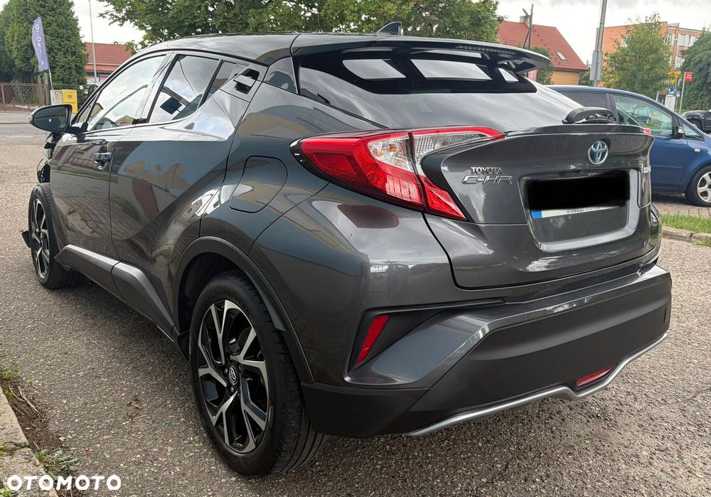 Toyota C-HR - 9