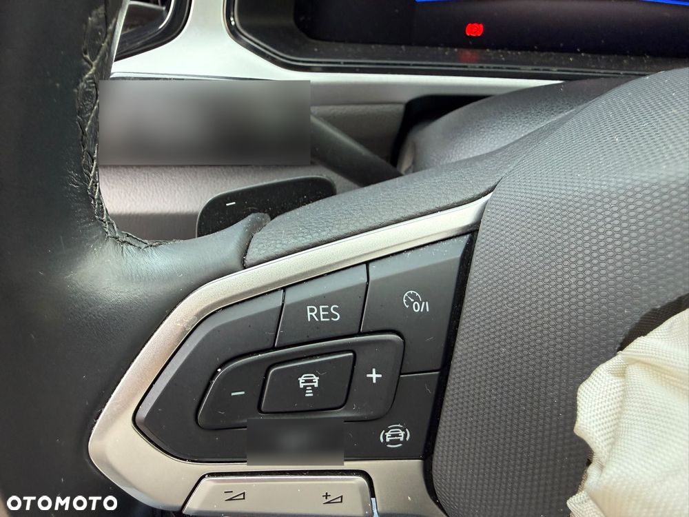 Volkswagen T-Roc 1.5 TSI Style DSG - 23