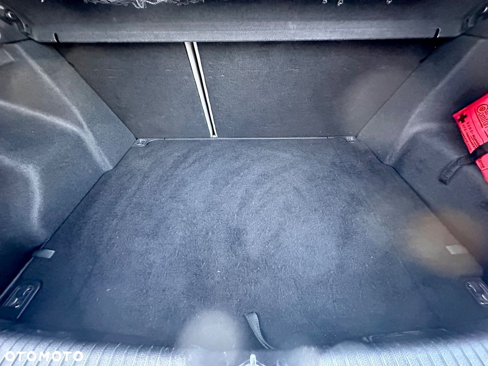 Kia Ceed 1.6 GDI DCT Platinum Edition - 12