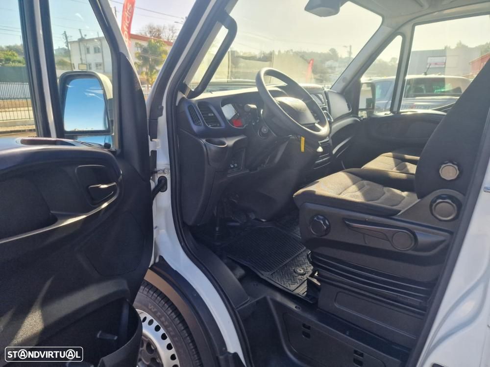 Iveco Daily DAILY VI CAIXA (156CV) - 13