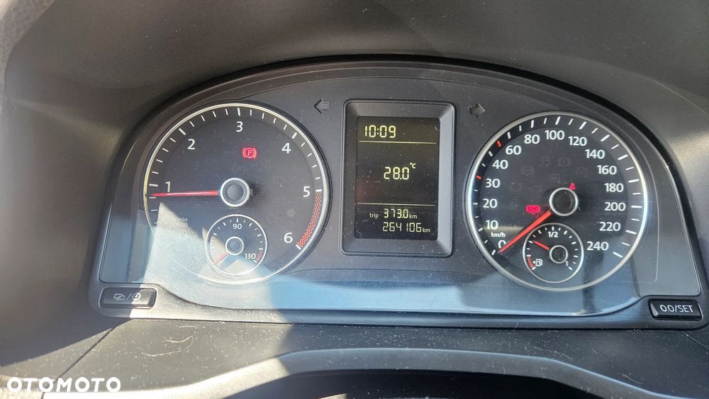 Volkswagen Caddy Mixt - 9