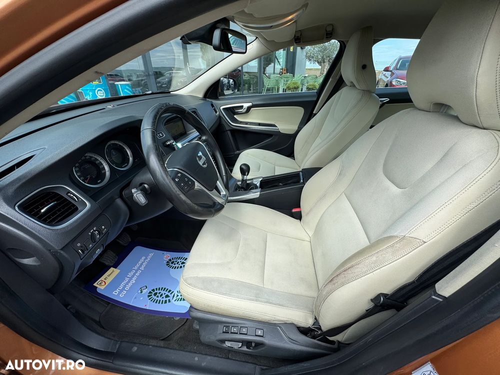 Volvo S60 D3 Start-Stop Basic - 11