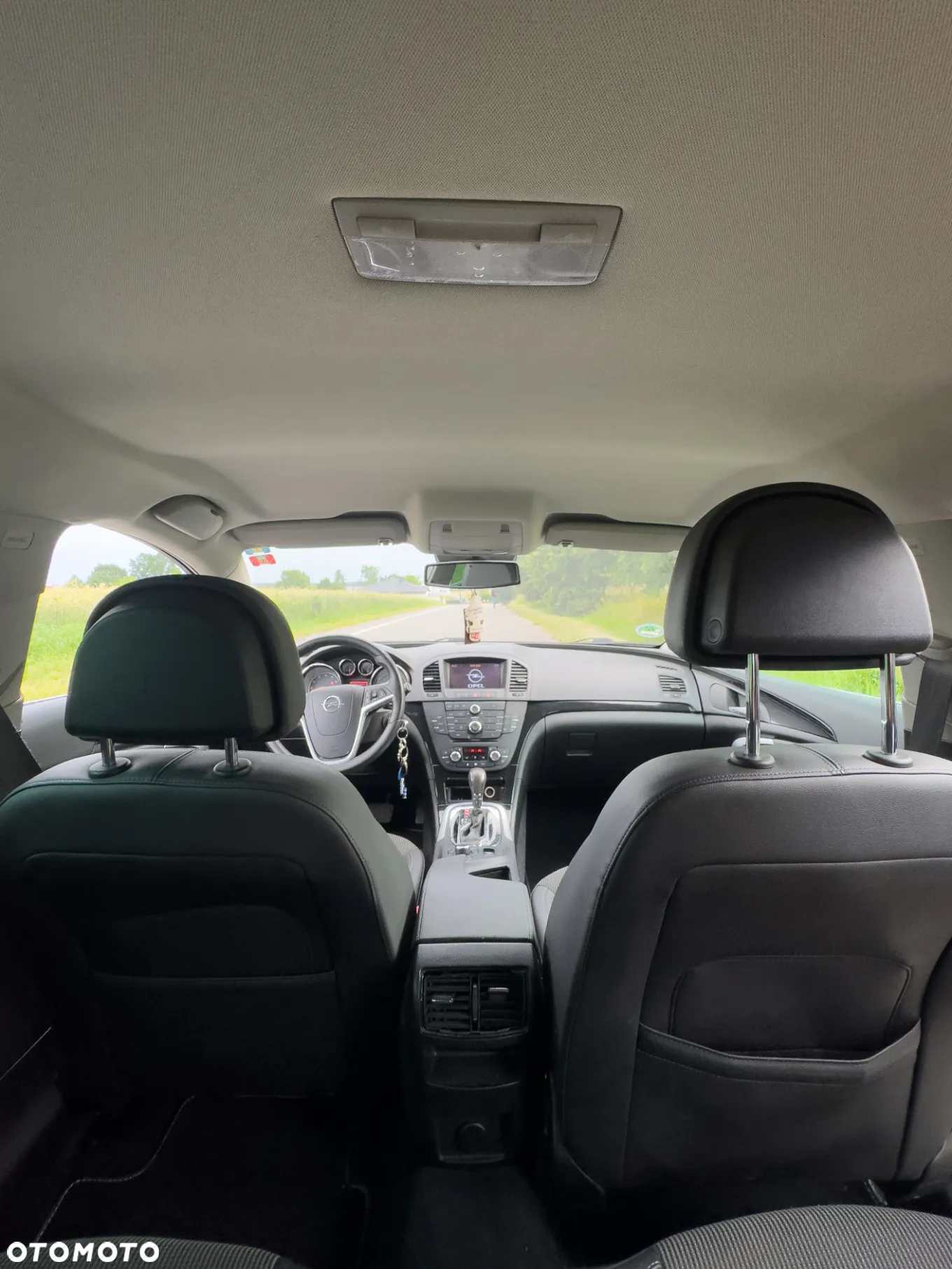 Opel Insignia 2.0 Turbo Sports Tourer 4x4 Automatik Cosmo - 10