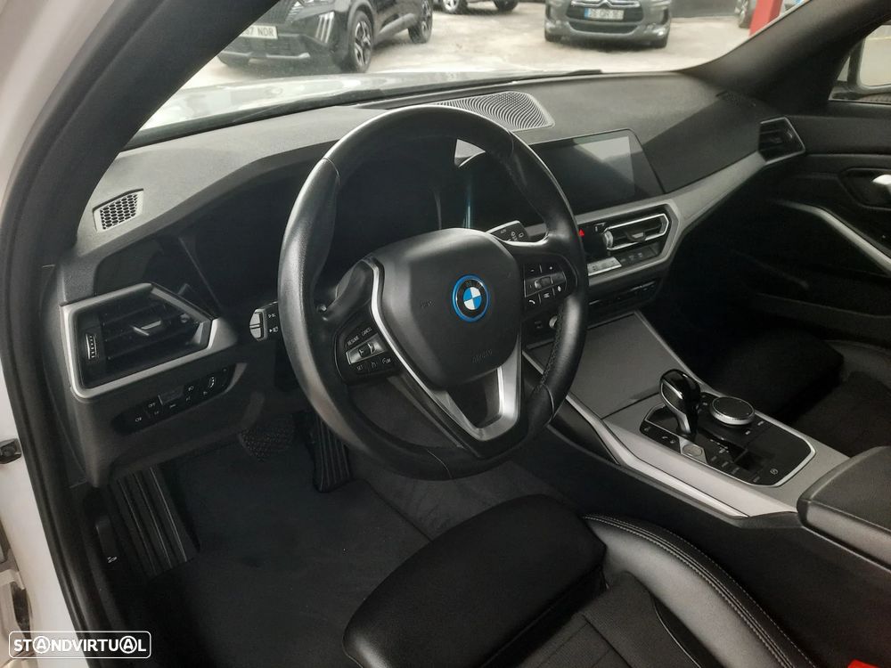 BMW 320 e Line Sport Auto - 20