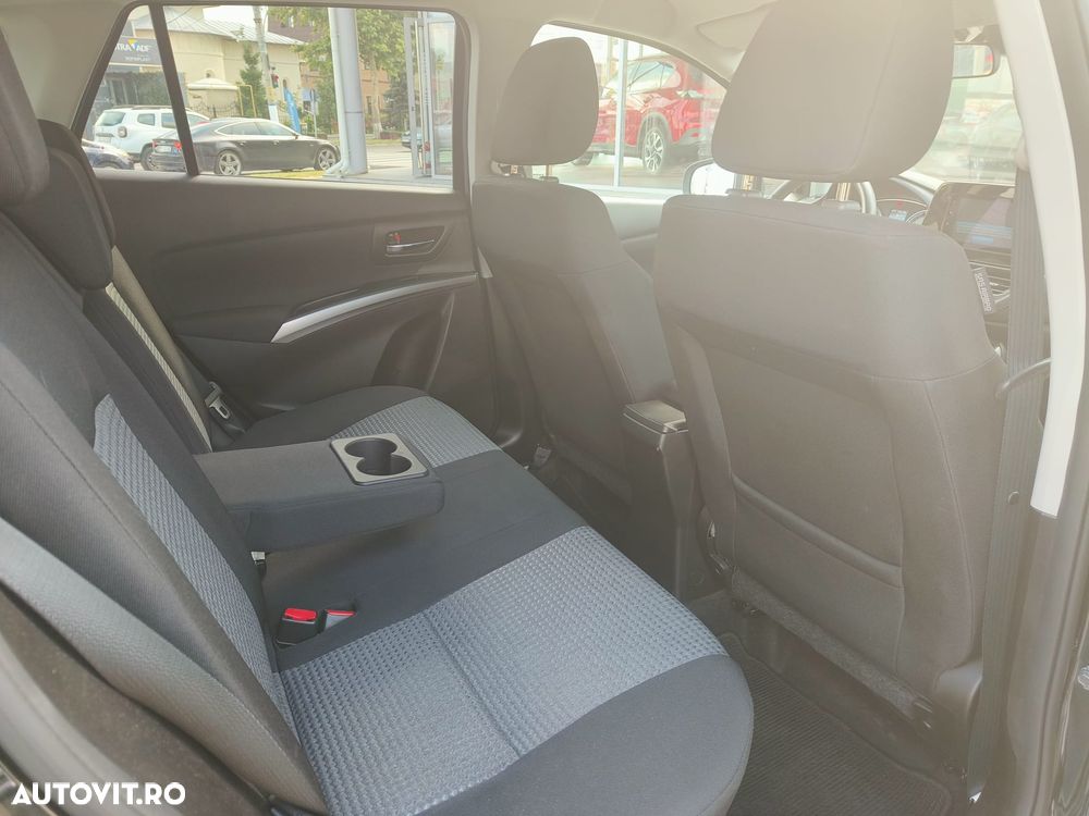 Suzuki S-Cross 1.4 Boosterjet MHEV Passion - 10