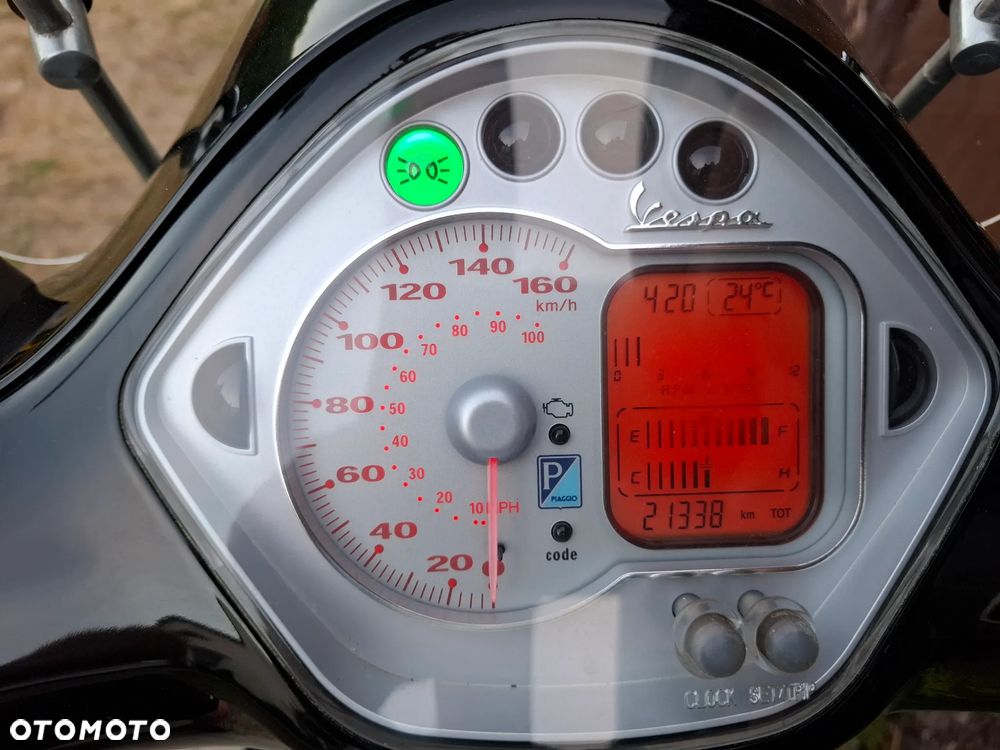 Piaggio Vespa - 6