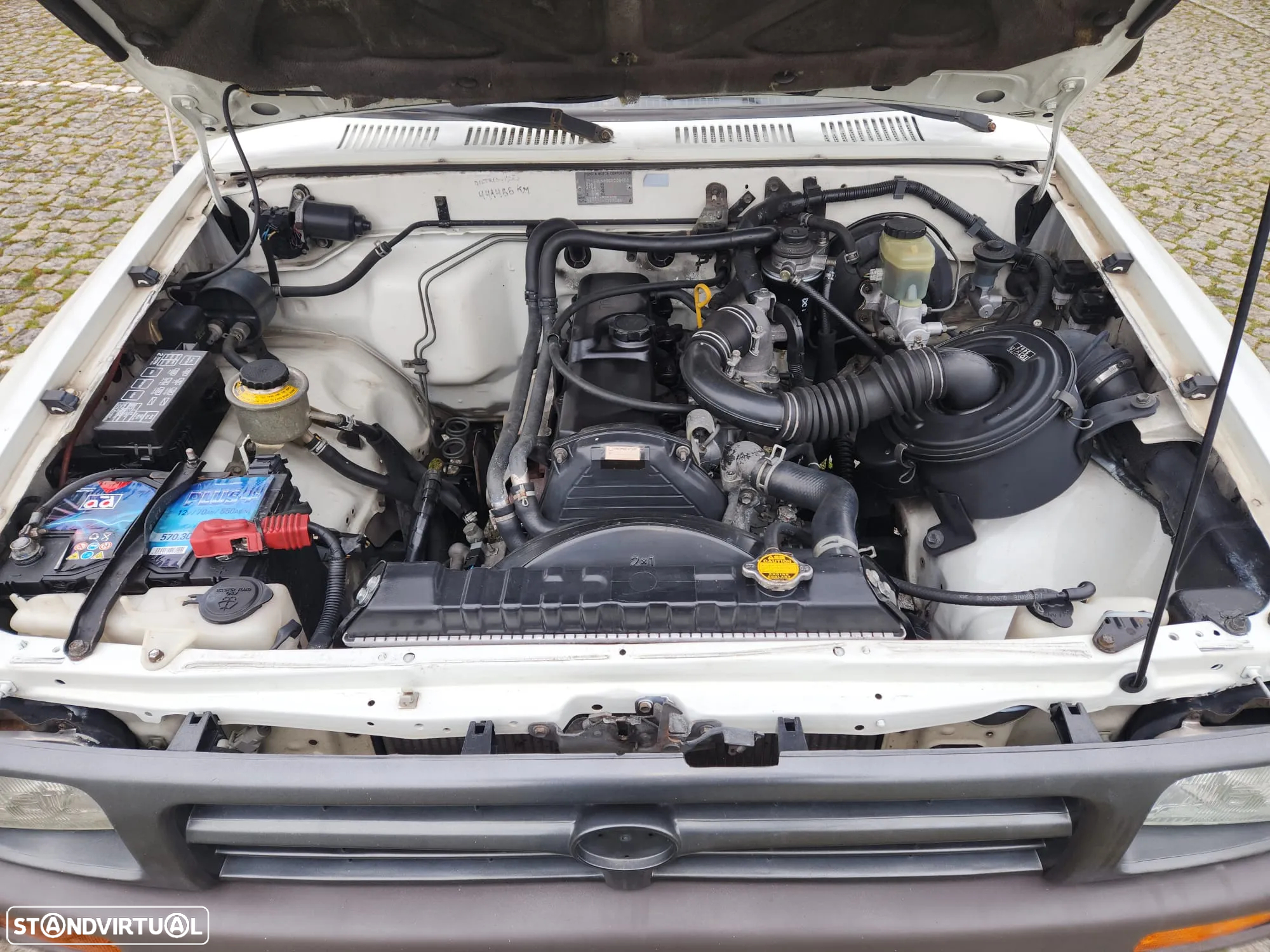 Toyota Hilux 2.4 D Cab. Dupla  c/ IVA - 7