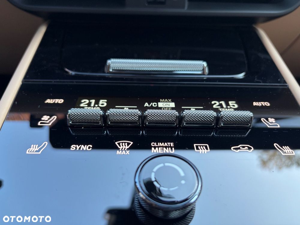 Porsche Cayenne Standard - 28