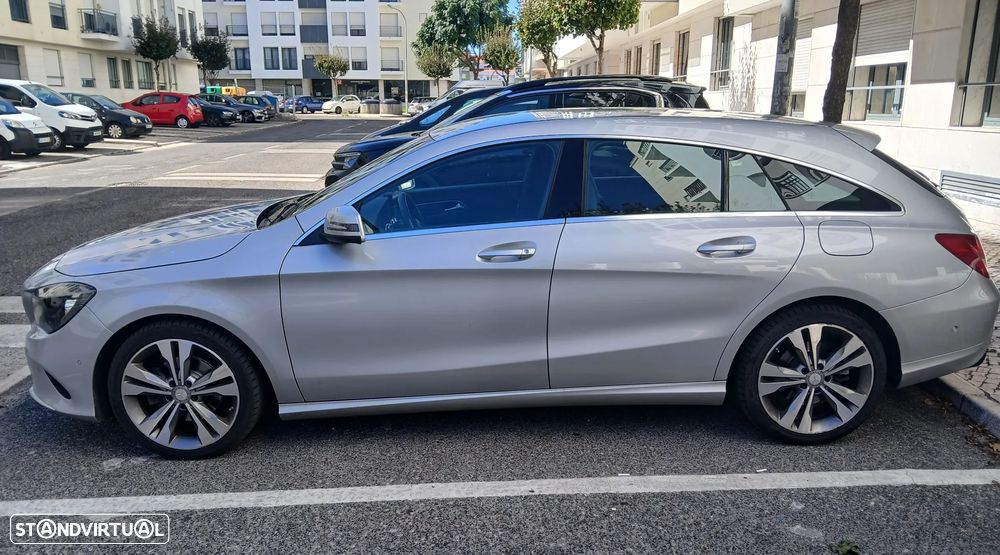 Mercedes-Benz CLA 220 Shooting Brake d 4Matic 7G-DCT Urban - 4