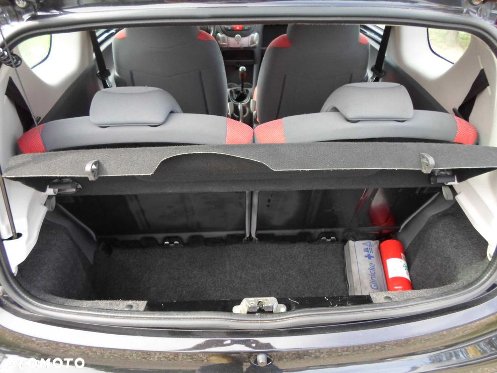 Peugeot 107 - 6