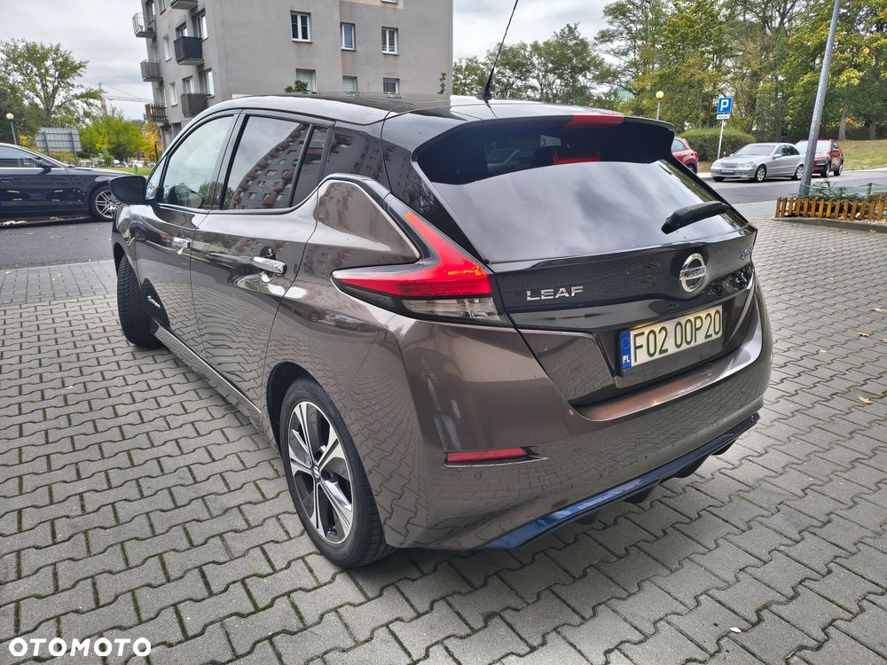Nissan Leaf - 9