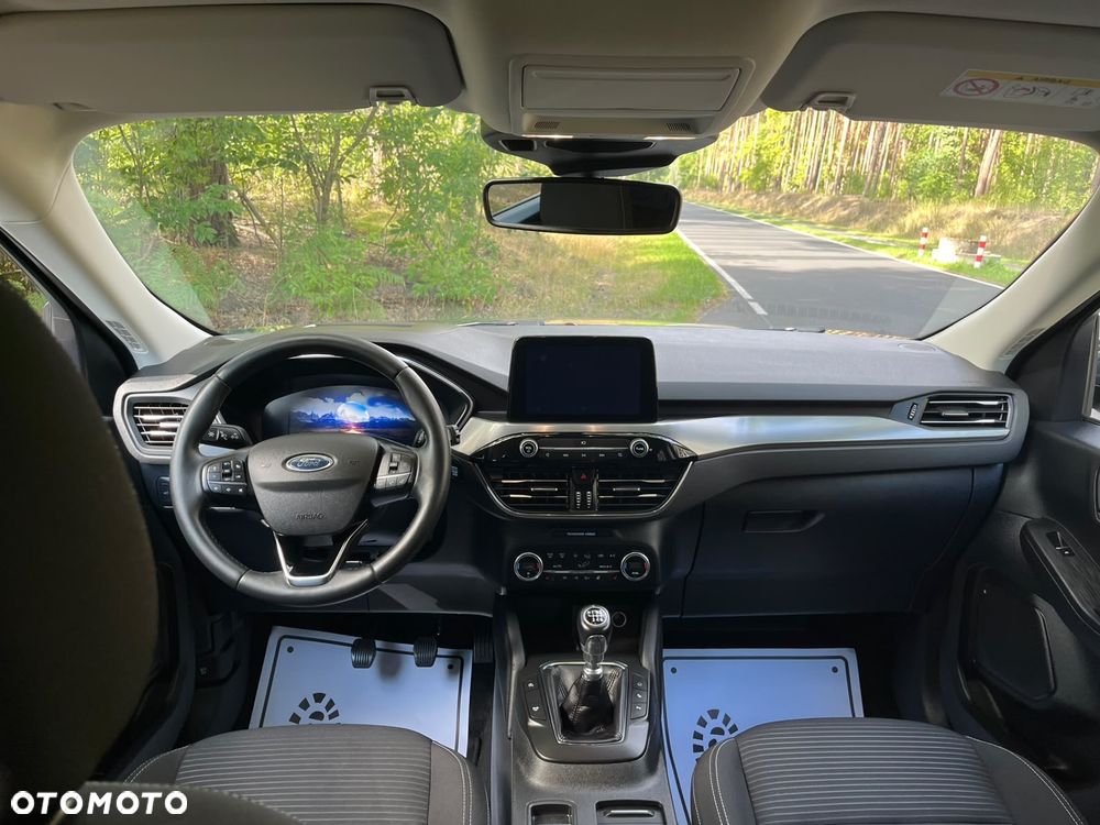 Ford Kuga - 5