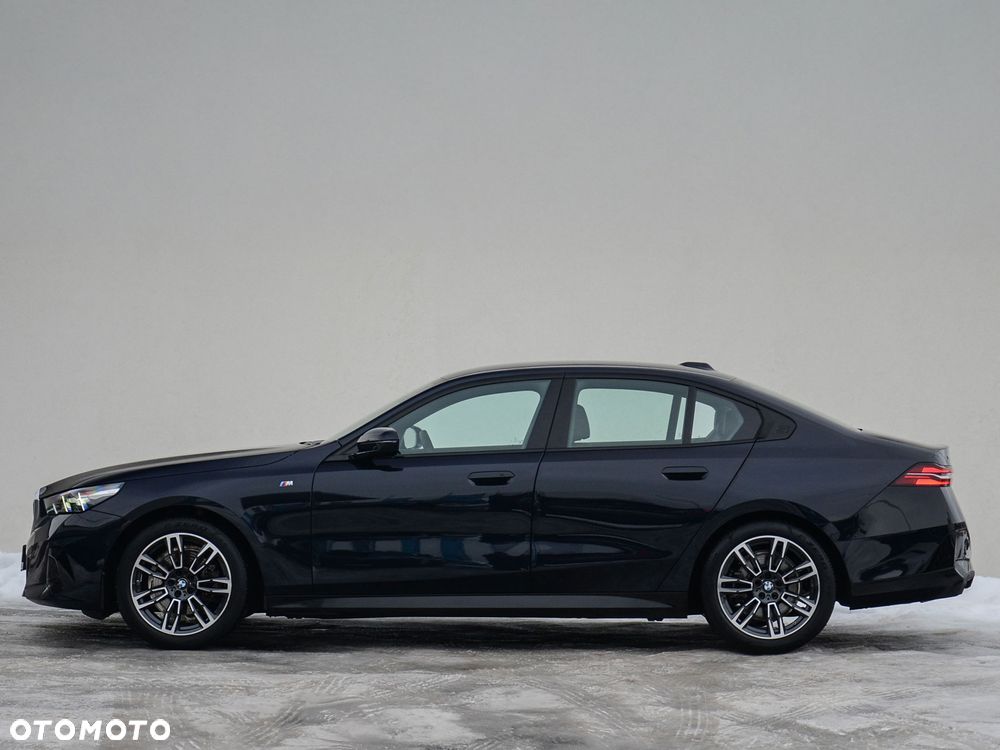 BMW Seria 5 520d xDrive mHEV M Sport - 7