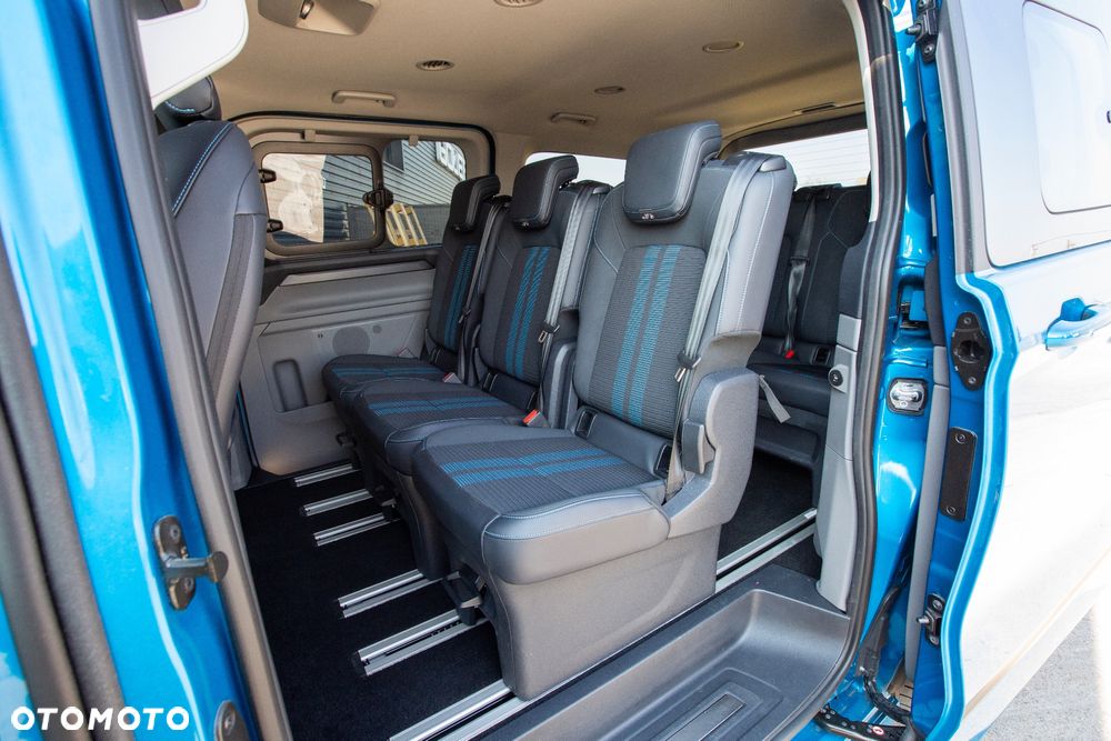 Ford Tourneo Custom - 7