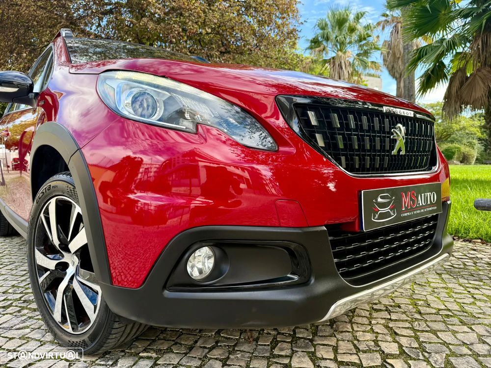 Peugeot 2008 1.2 PureTech GT Line - 31