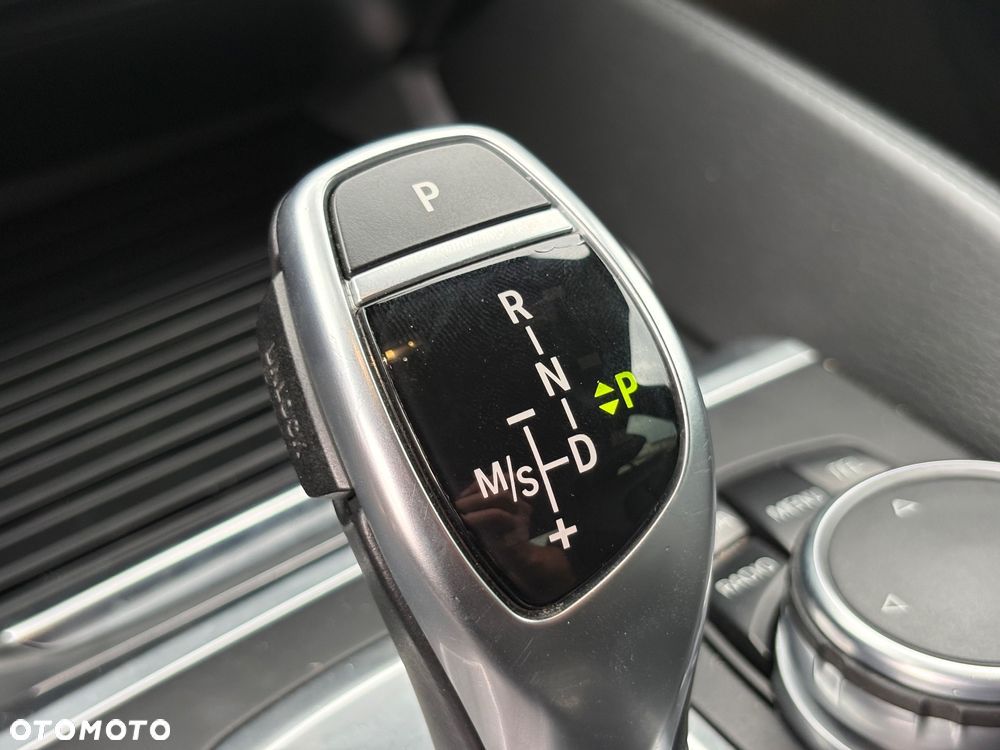 BMW X6 xDrive40d M Sport - 33