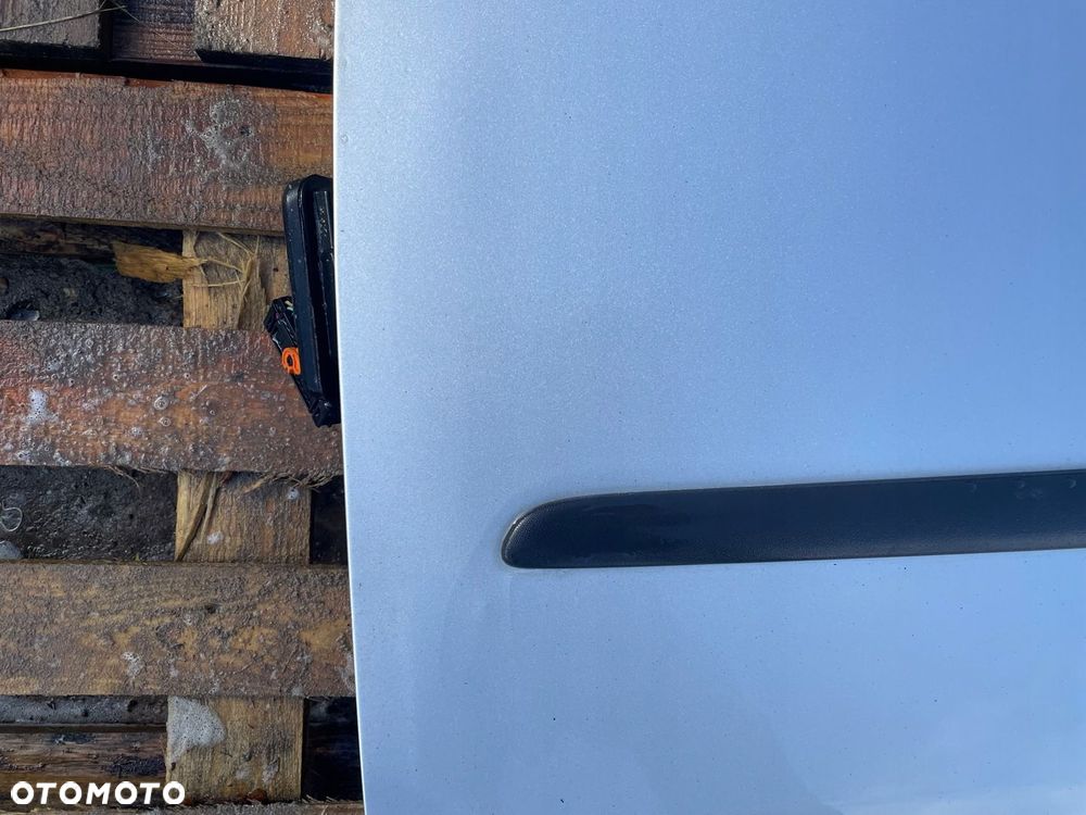 vw touran I drzwi lewe przód przednie kod lakieru - LA7W - 5