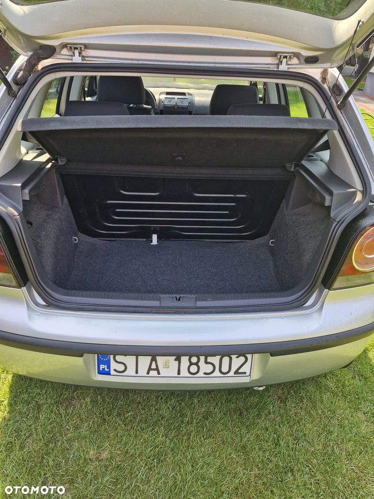 Volkswagen Polo 1.2 Comfortline - 5
