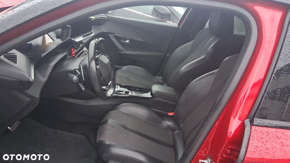 Peugeot 2008 1.5 BlueHDi GT Line S&S EAT8 - 9