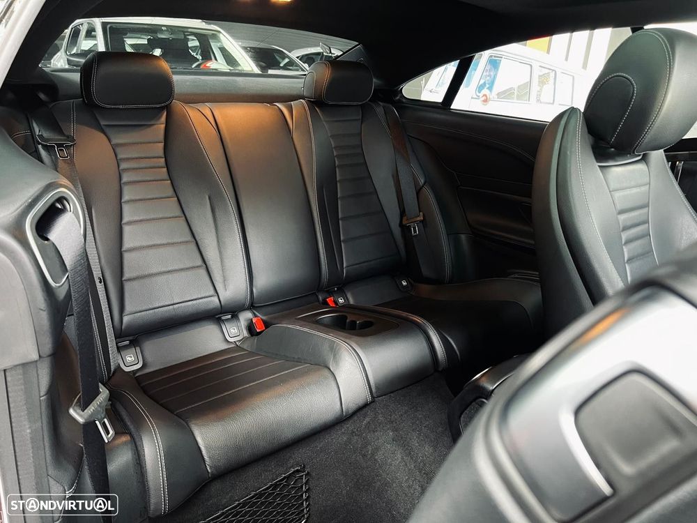 Mercedes-Benz E 220 d AMG Line Aut. - 23