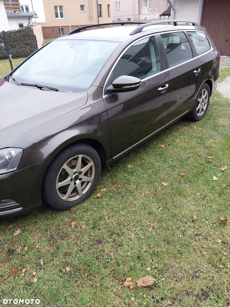 Volkswagen Passat 2.0 TDI Comfortline - 3