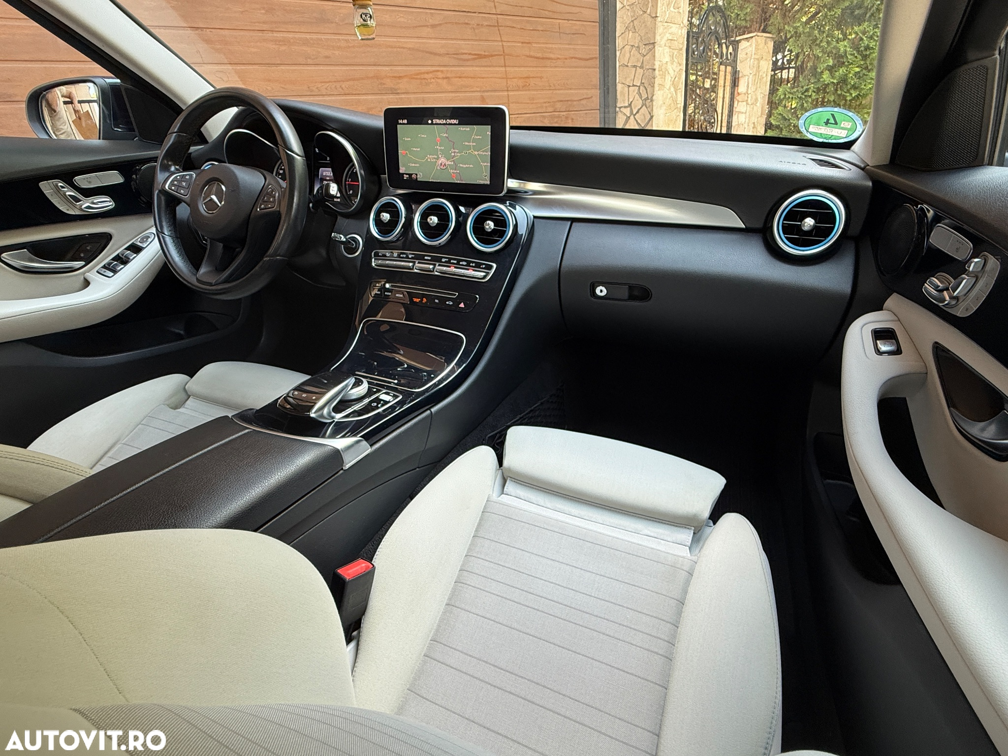 Mercedes-Benz C 250 (BlueTEC) d 4Matic T 7G-TRONIC Exclusive - 7