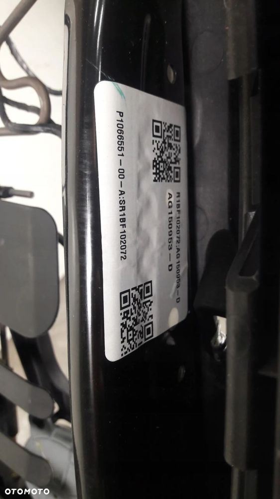 TESLA X FOTEL STELAŻ FOTELA PRAWY PRZÓD - 6