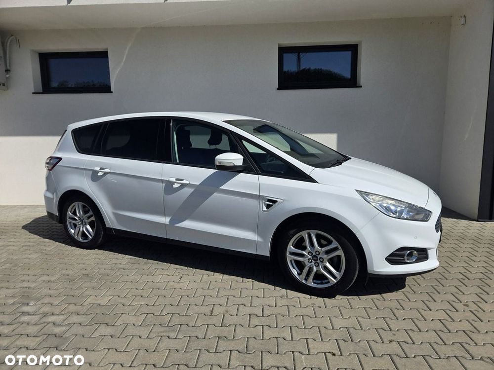 Ford S-Max - 15