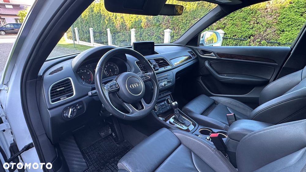 Audi Q3 2.0 TFSI Quattro S tronic - 9