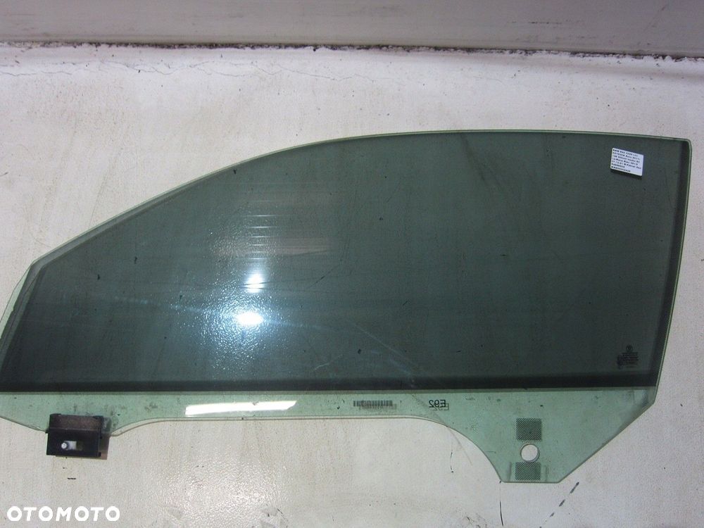 BMW E93 CABRIO SZYBA W DRZWI LEWA PRZEDNIA 7145921 - 1