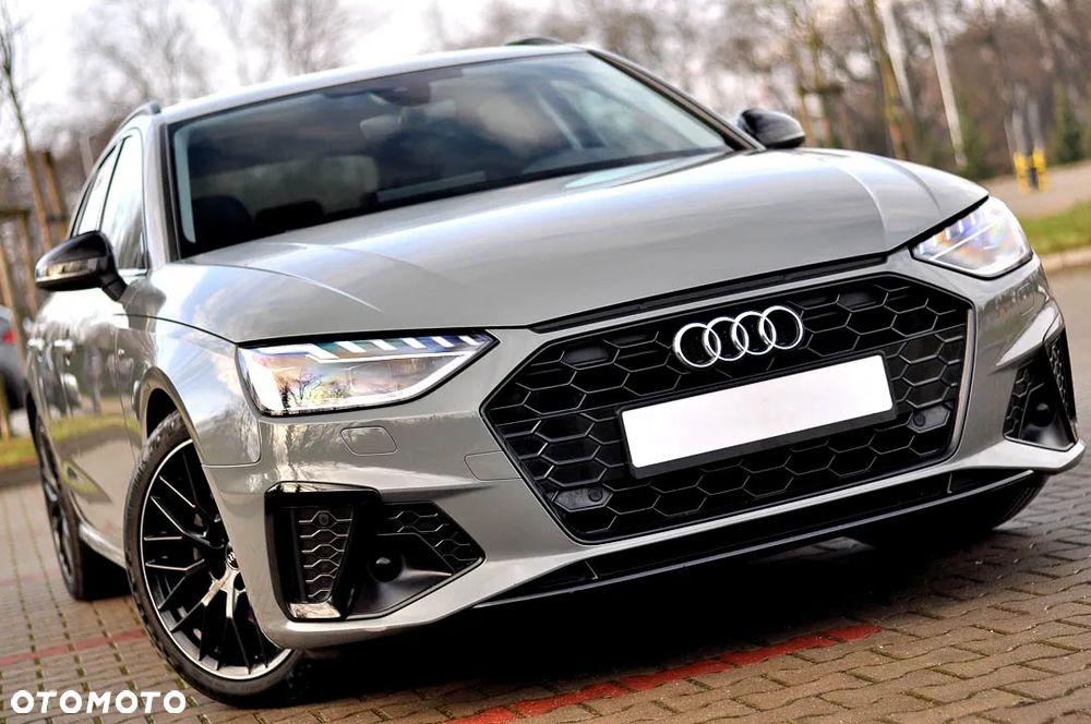 Audi A4 Avant 40 TDI S Line S tronic - 1