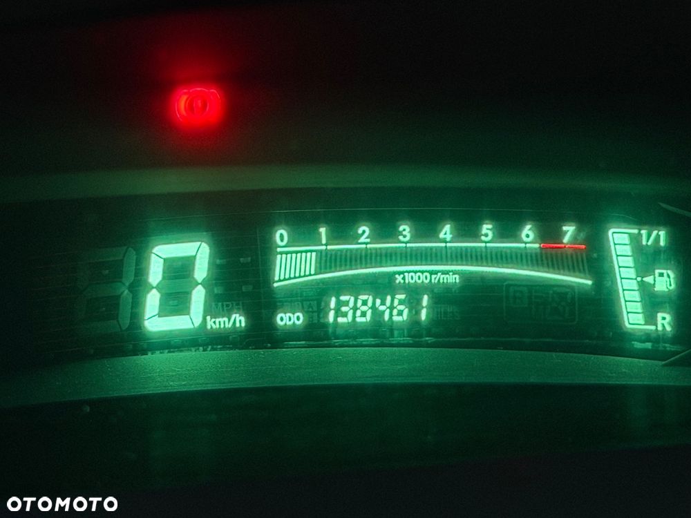 Toyota Yaris 1.3 Sol - 14