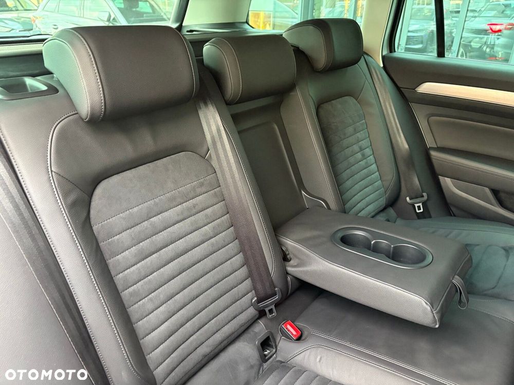 Volkswagen Passat Variant - 12