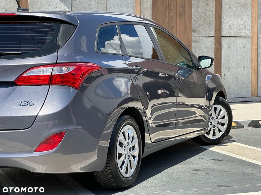 Hyundai i30 1.6 CRDi BlueDrive Comfort - 14