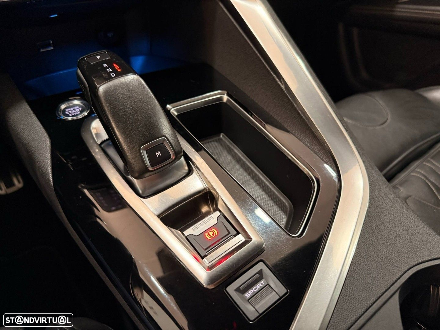 Peugeot 5008 1.5 BlueHDi GT EAT8 - 22