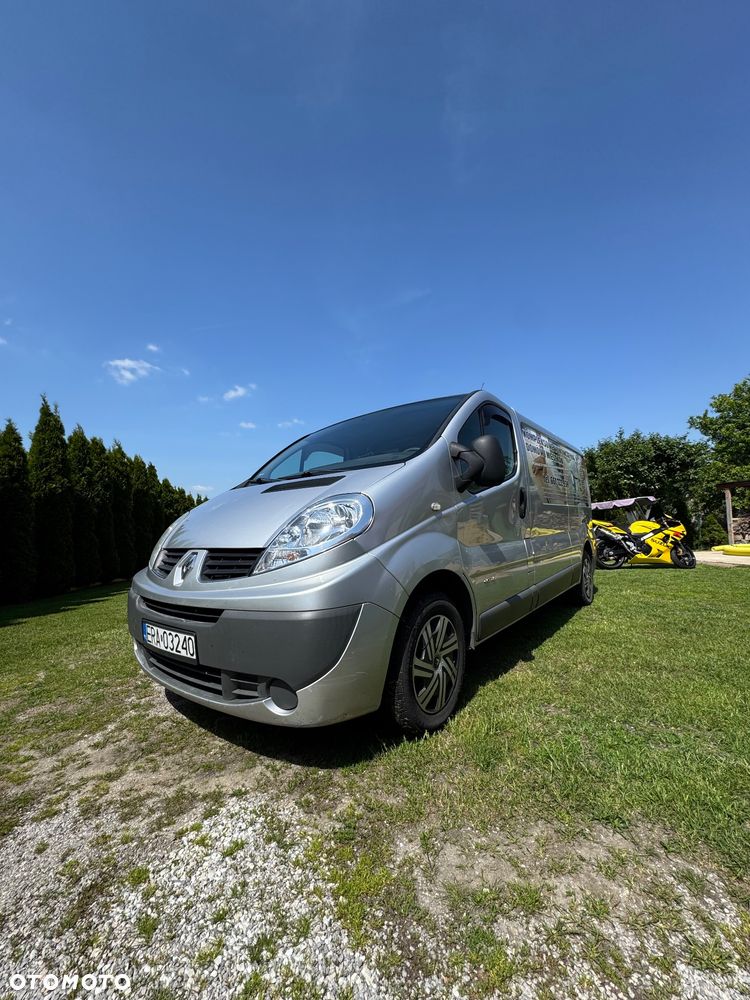 Renault Trafic - 2