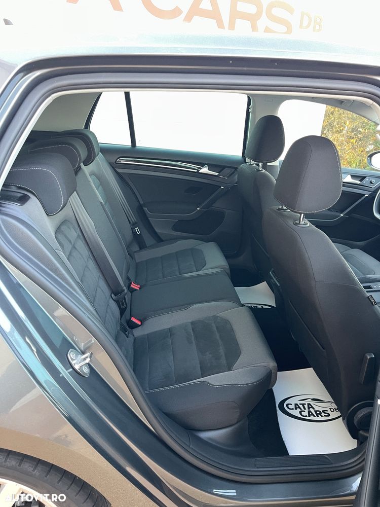 Volkswagen Golf 1.4 TSI (BlueMotion Technology) DSG Highline - 24