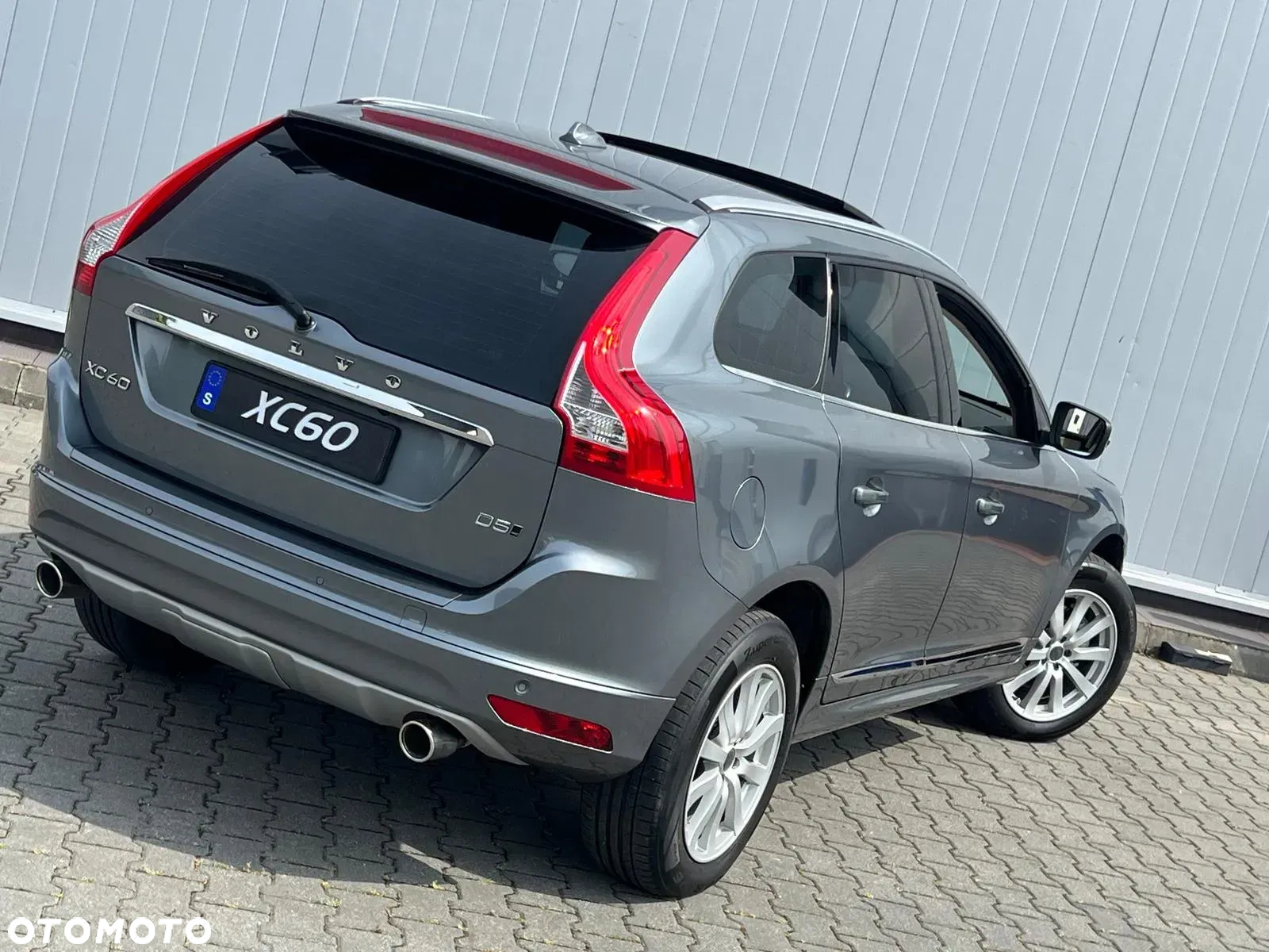 Volvo XC 60 2.4D AWD Summum - 31