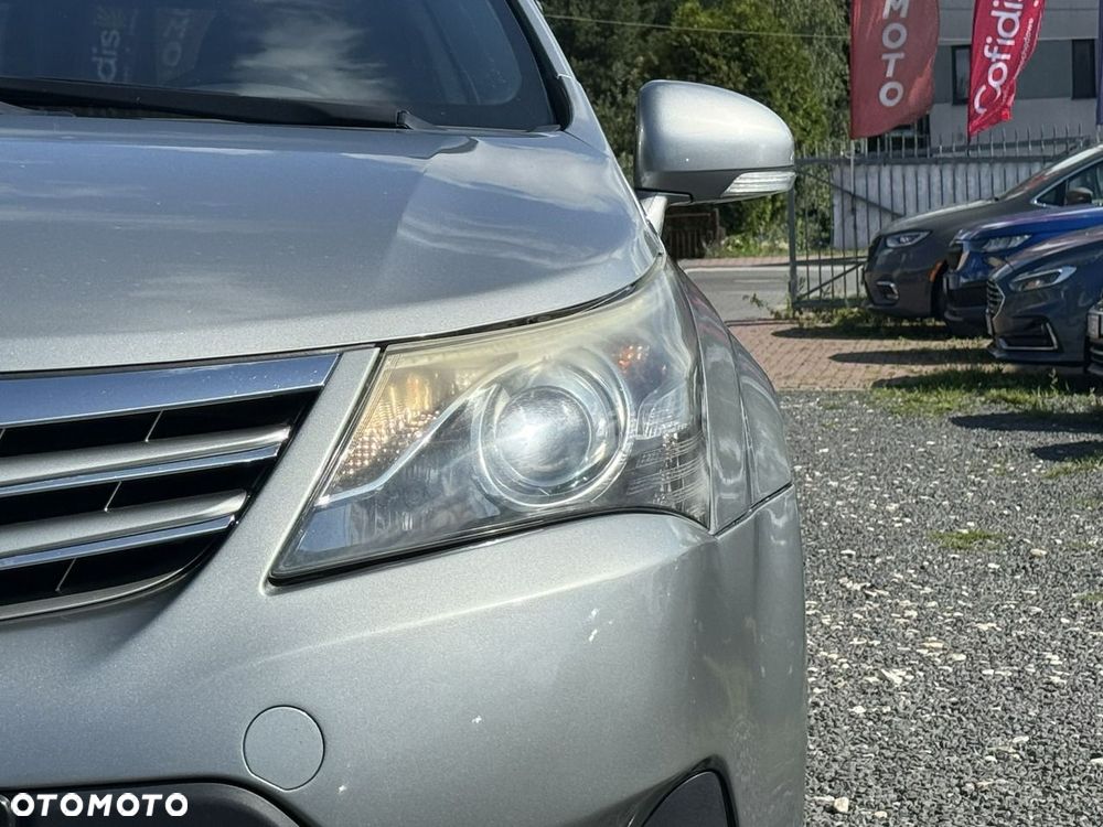 Toyota Avensis 1.8 Prestige - 5