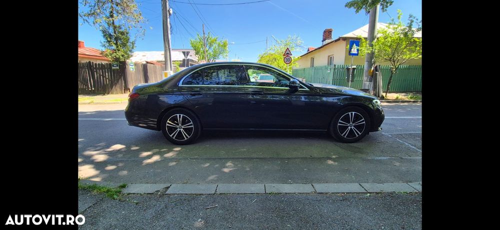 Mercedes-Benz E 220 d 9G-TRONIC - 4