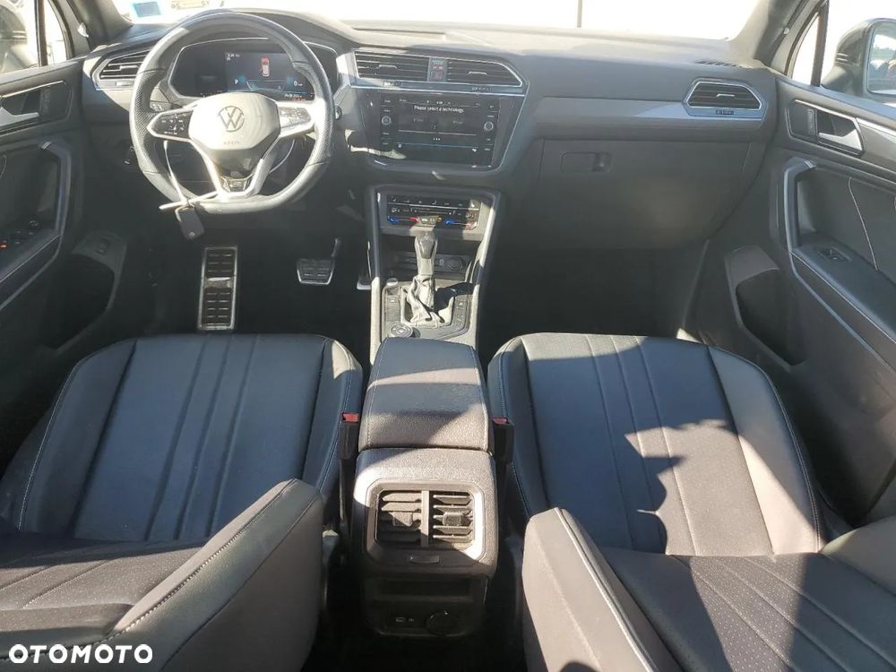 Volkswagen Tiguan - 8
